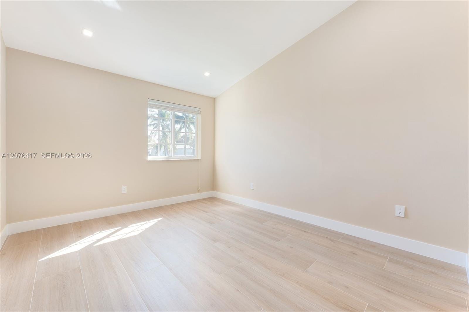 14325 SW 121st Place 5 — photo 7