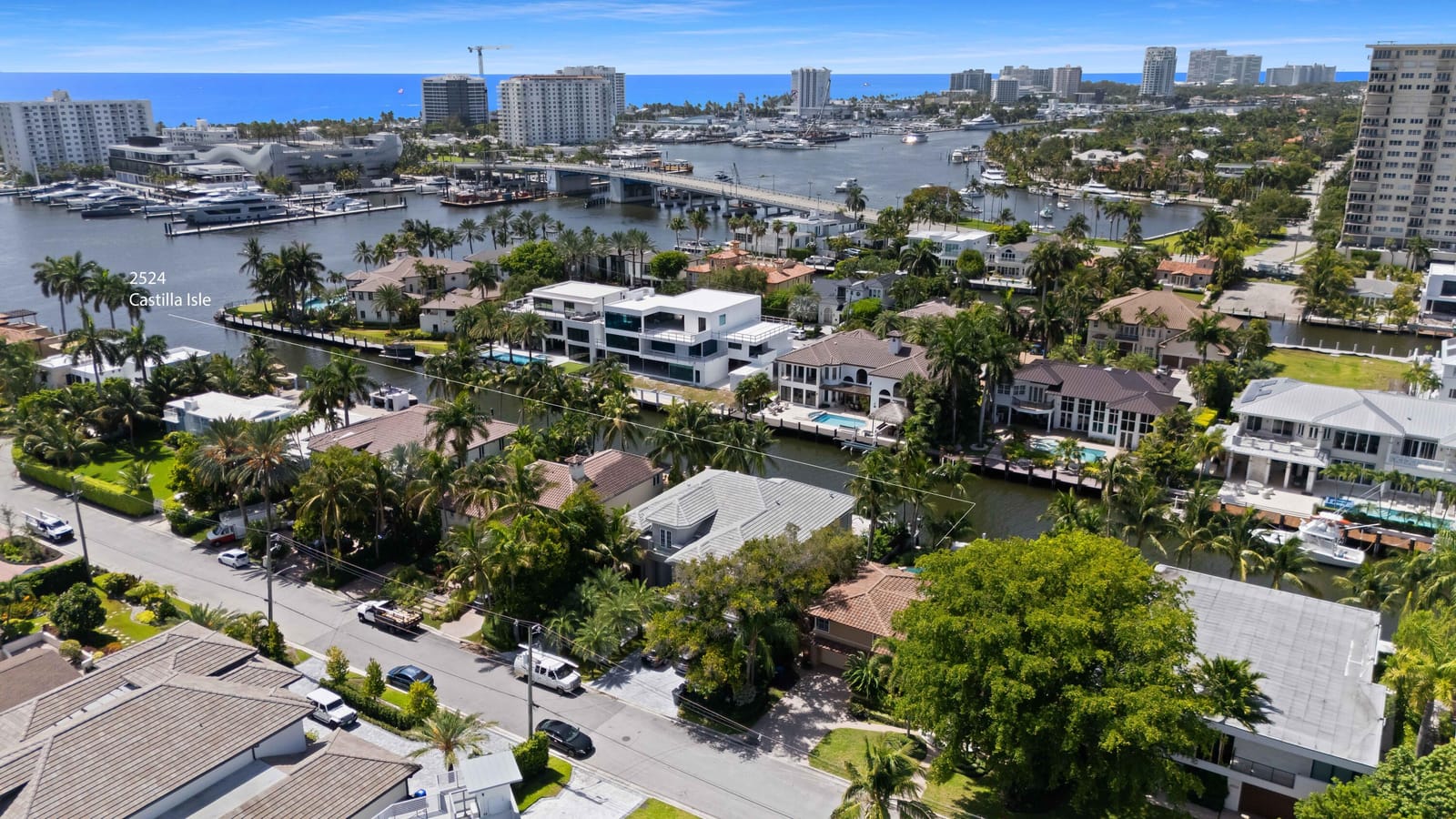 2524 Castilla Isle — photo 2