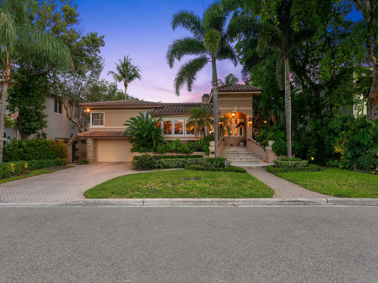 2524 Castilla Isle — photo 9