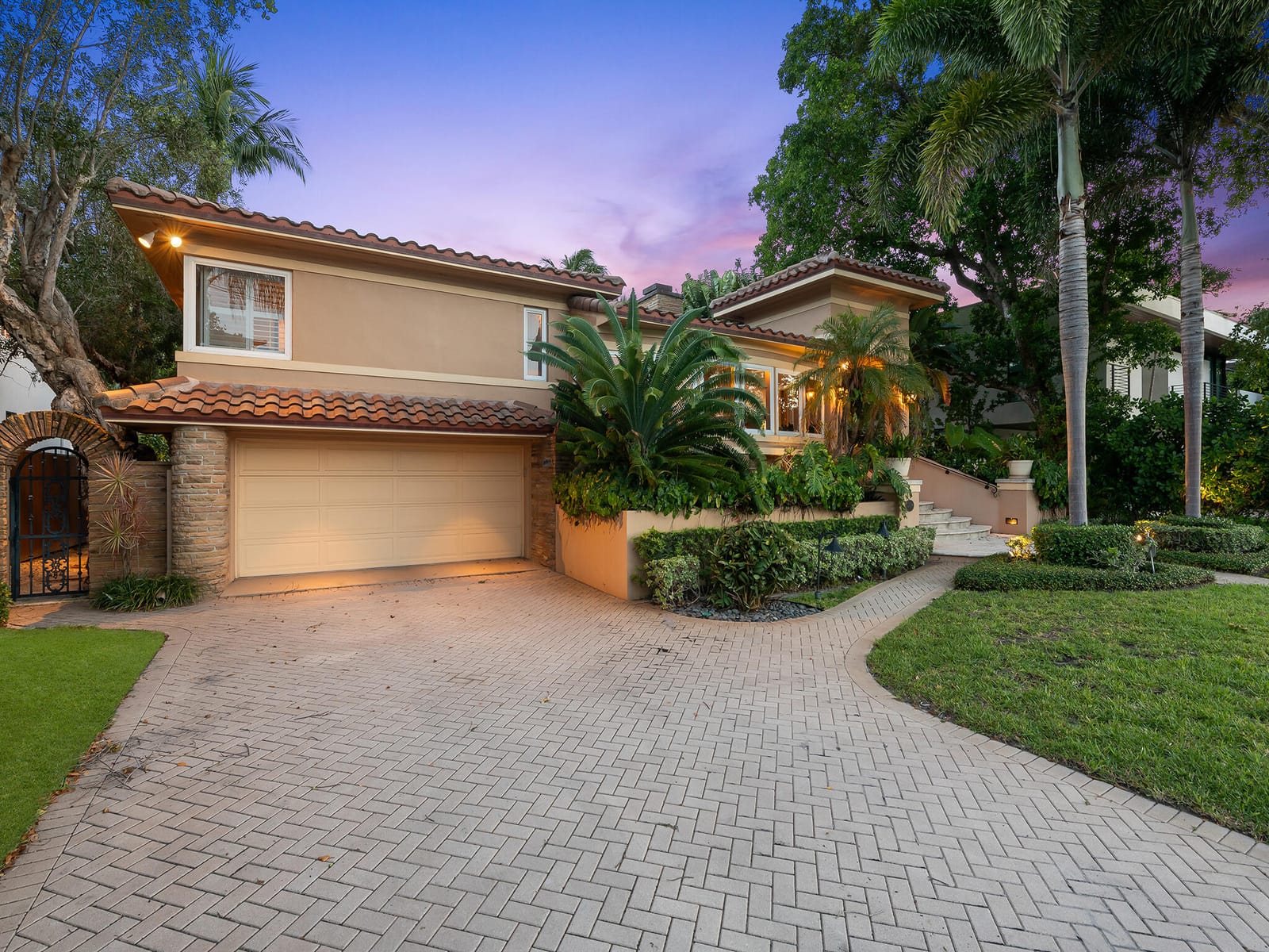 2524 Castilla Isle — photo 10