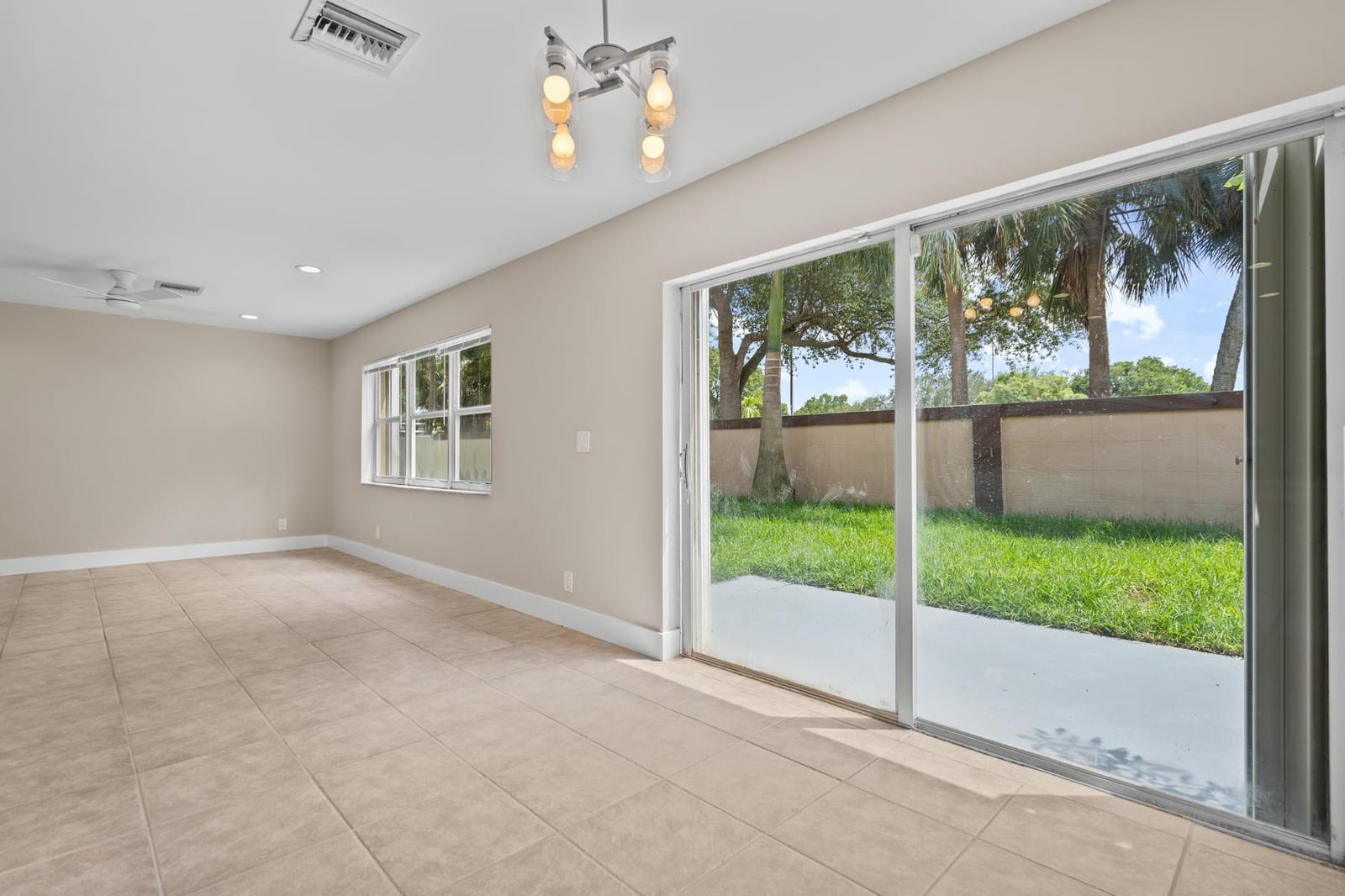 4250 NW 1st Place, Deerfield Beach, FL 33442 photo 18