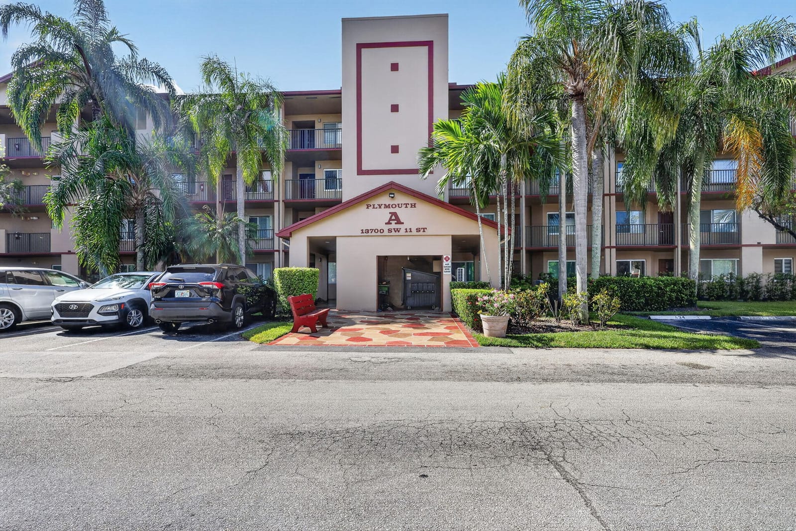 13700 SW 11th Street 203A, Pembroke Pines, FL 33027