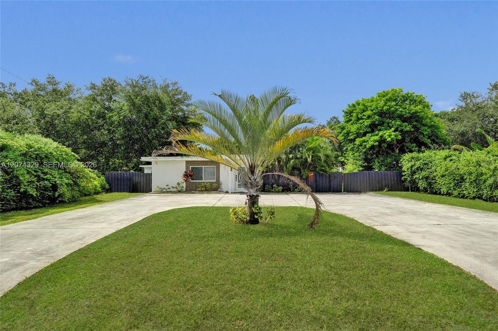 6104 SW 33rd Street, Miramar, FL 33023 photo 4