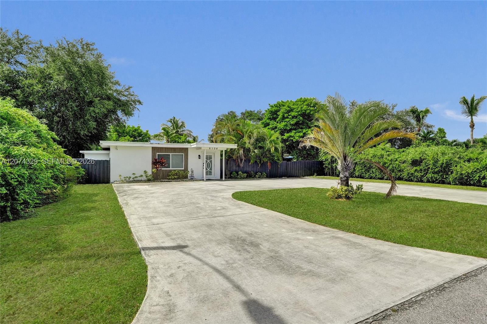 6104 SW 33rd Street, Miramar, FL 33023 photo 5
