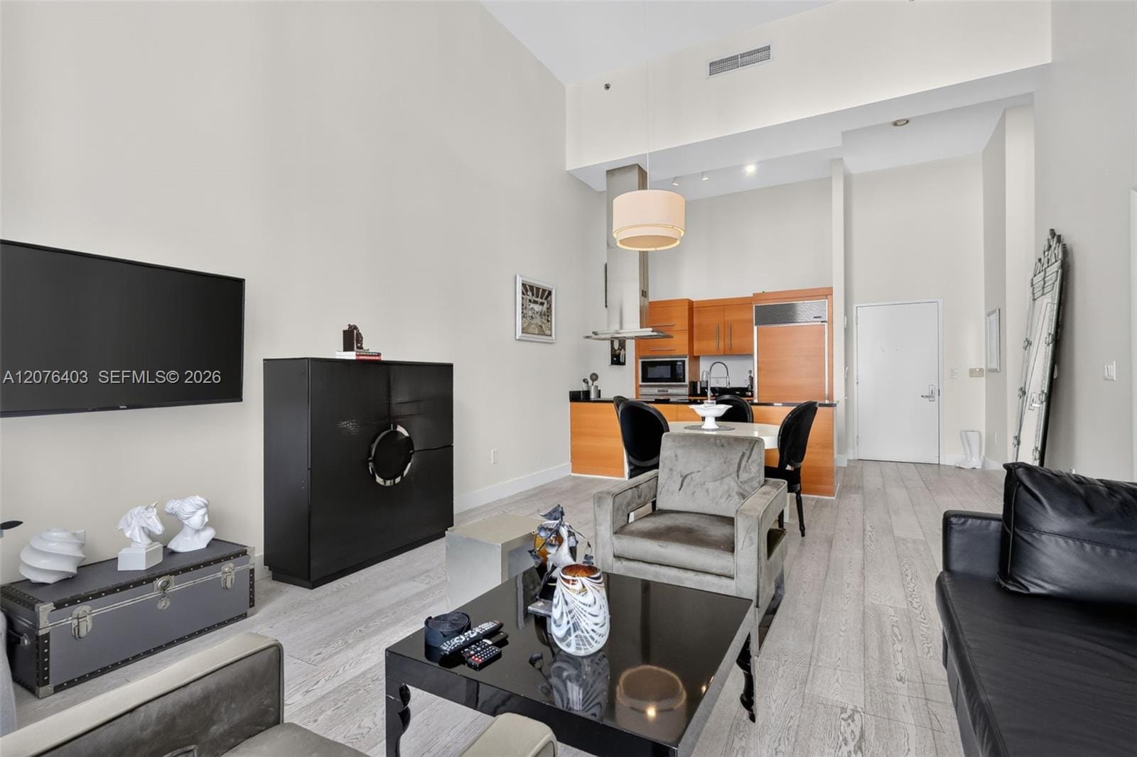 485 Brickell Avenue 2807 — photo 12