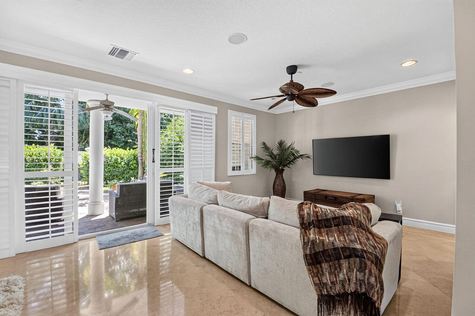 612 NE FRANCESCA Lane, Boca Raton, FL 33487 photo 3