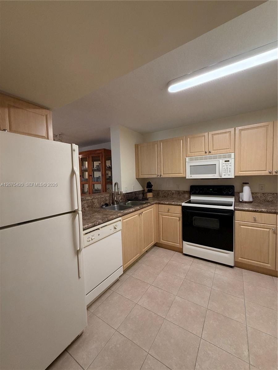 619 E Sheridan Street 105 — photo 4