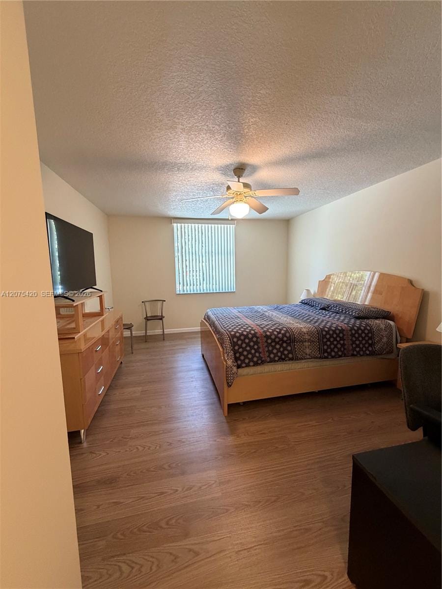 619 E Sheridan Street 105 — photo 6