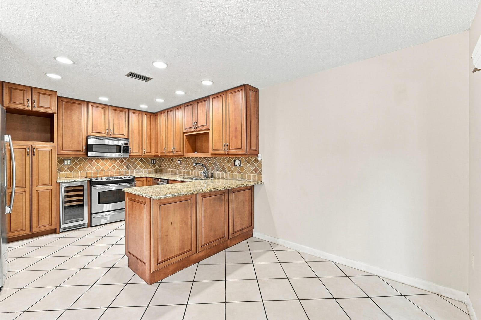 3203 McDonald Street 3203, Miami, FL 33133 photo 6