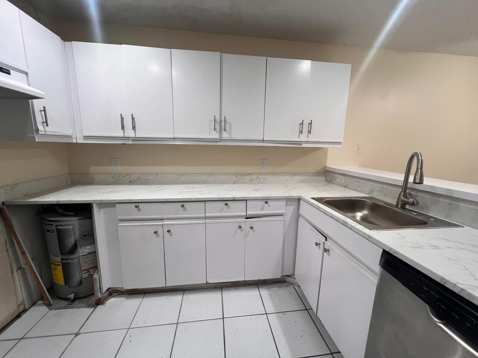 5320 Elmhurst Road B — photo 3