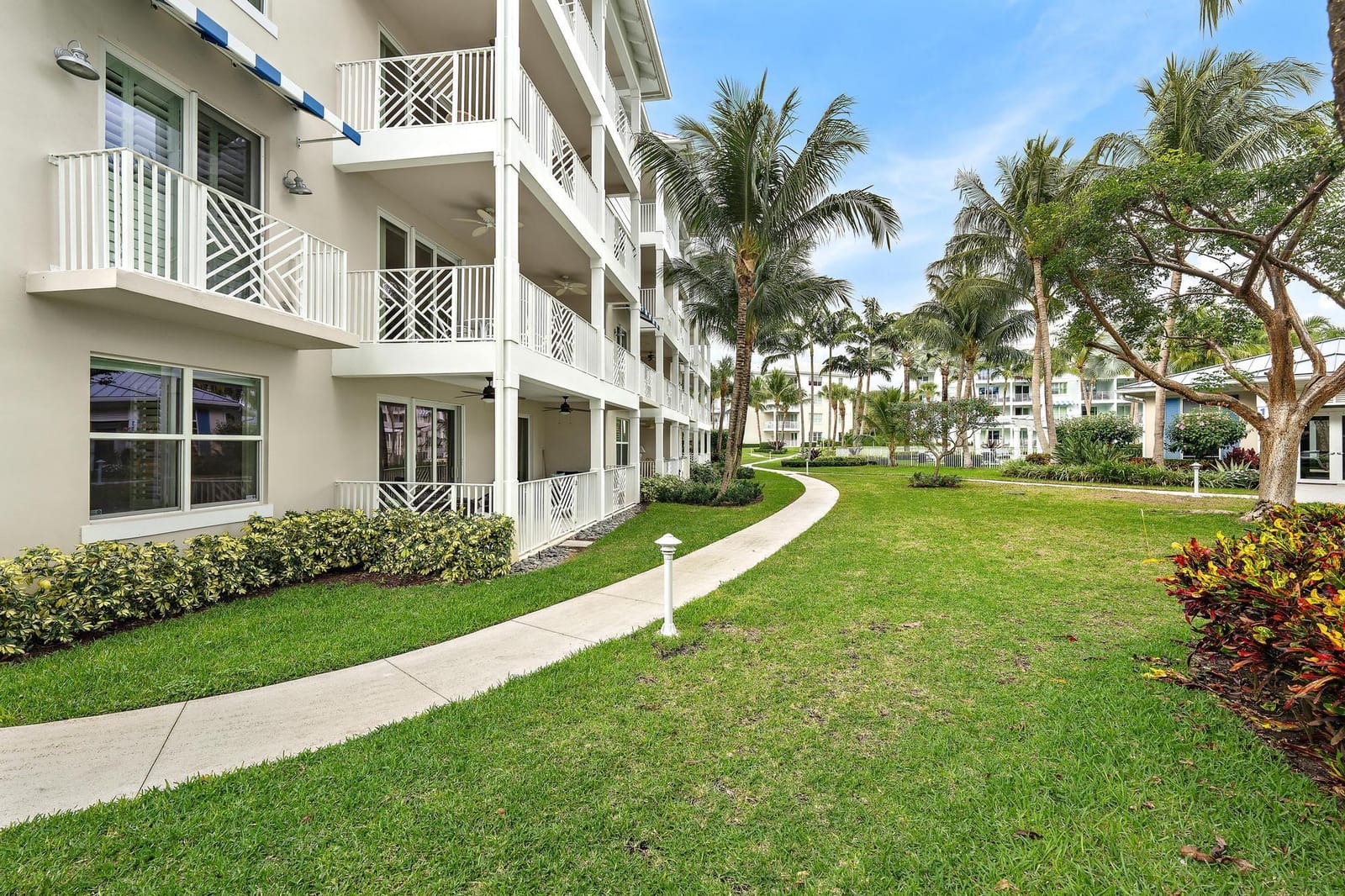 814 BAY COLONY Drive S, Juno Beach, FL 33408 photo 18