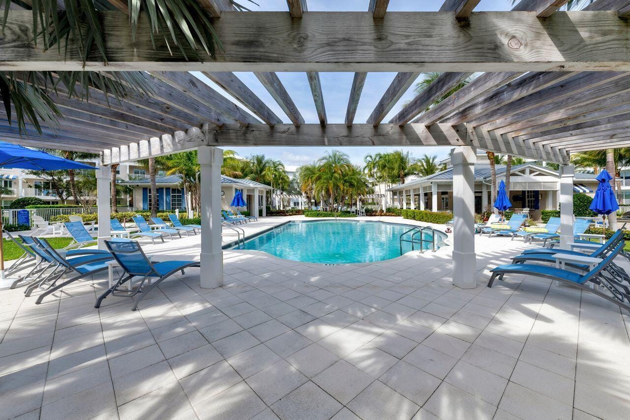 814 BAY COLONY Drive S, Juno Beach, FL 33408 photo 24