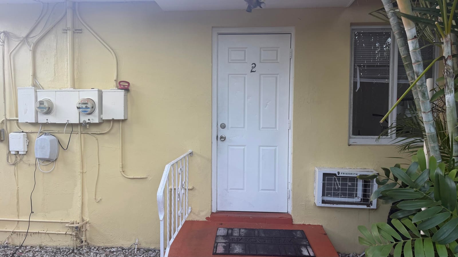 1930 PIERCE Street 1-4 — photo 10