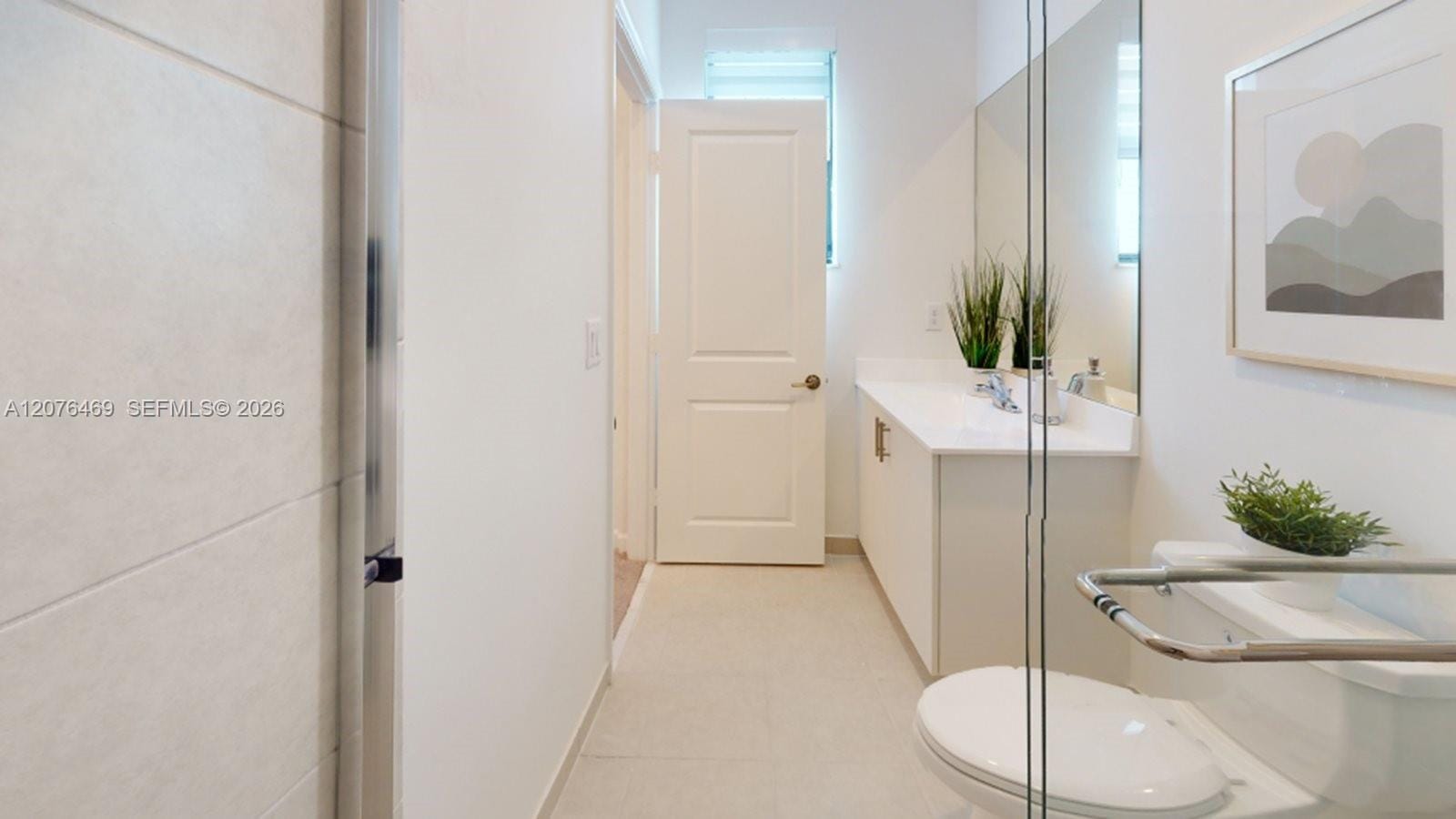 2584 SE 25 Drive, Homestead, FL 33035 photo 9