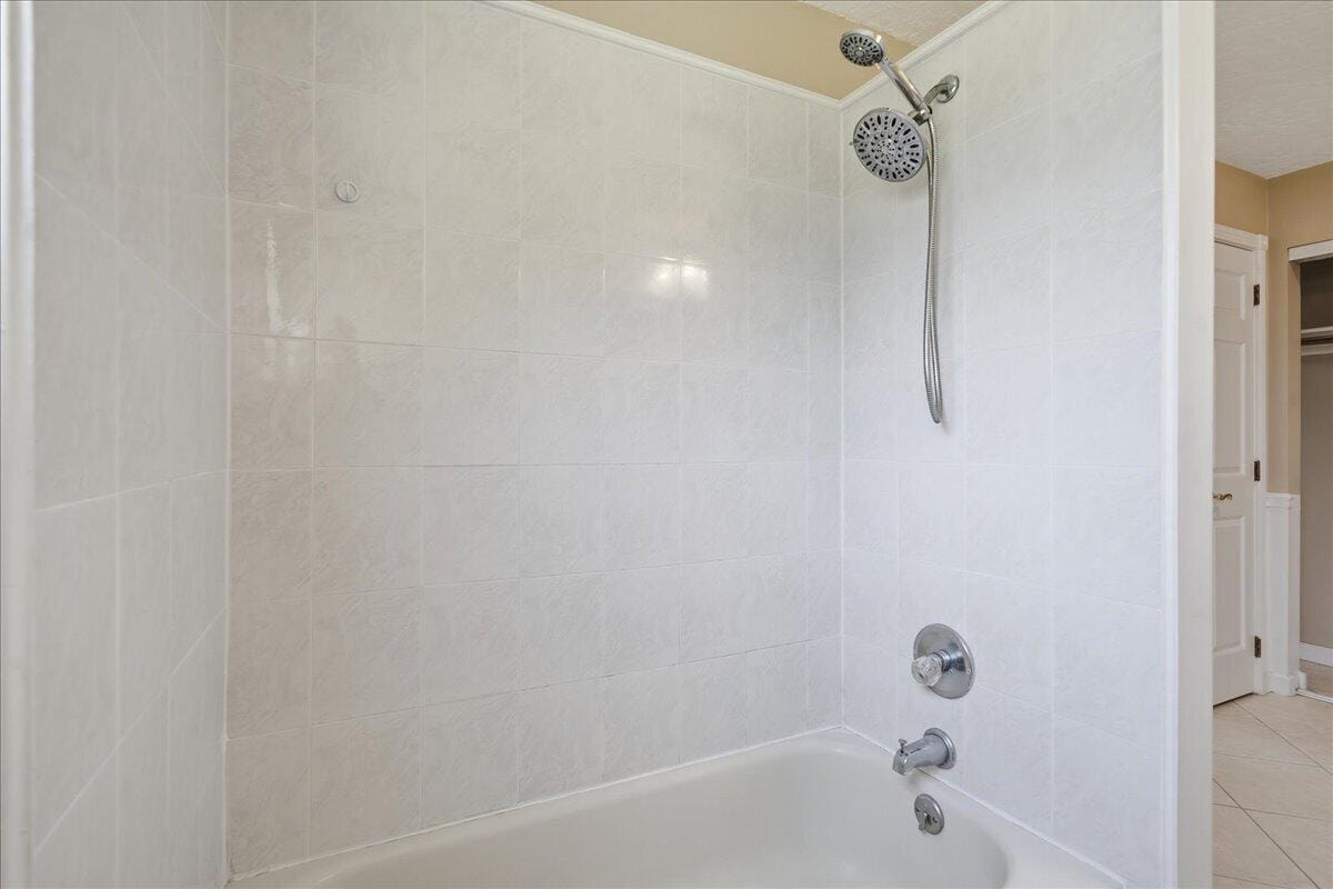681 LAYPORT Drive, Sebastian, FL 32958 photo 14