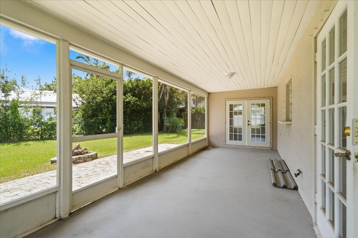 681 LAYPORT Drive, Sebastian, FL 32958 photo 19