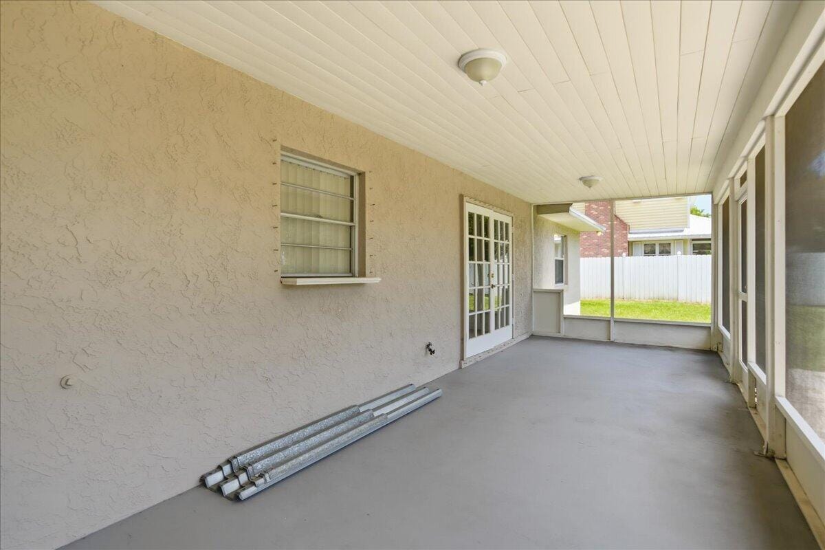 681 LAYPORT Drive, Sebastian, FL 32958 photo 20
