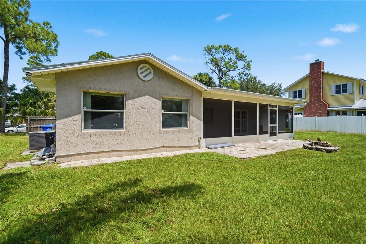681 LAYPORT Drive, Sebastian, FL 32958 photo 21