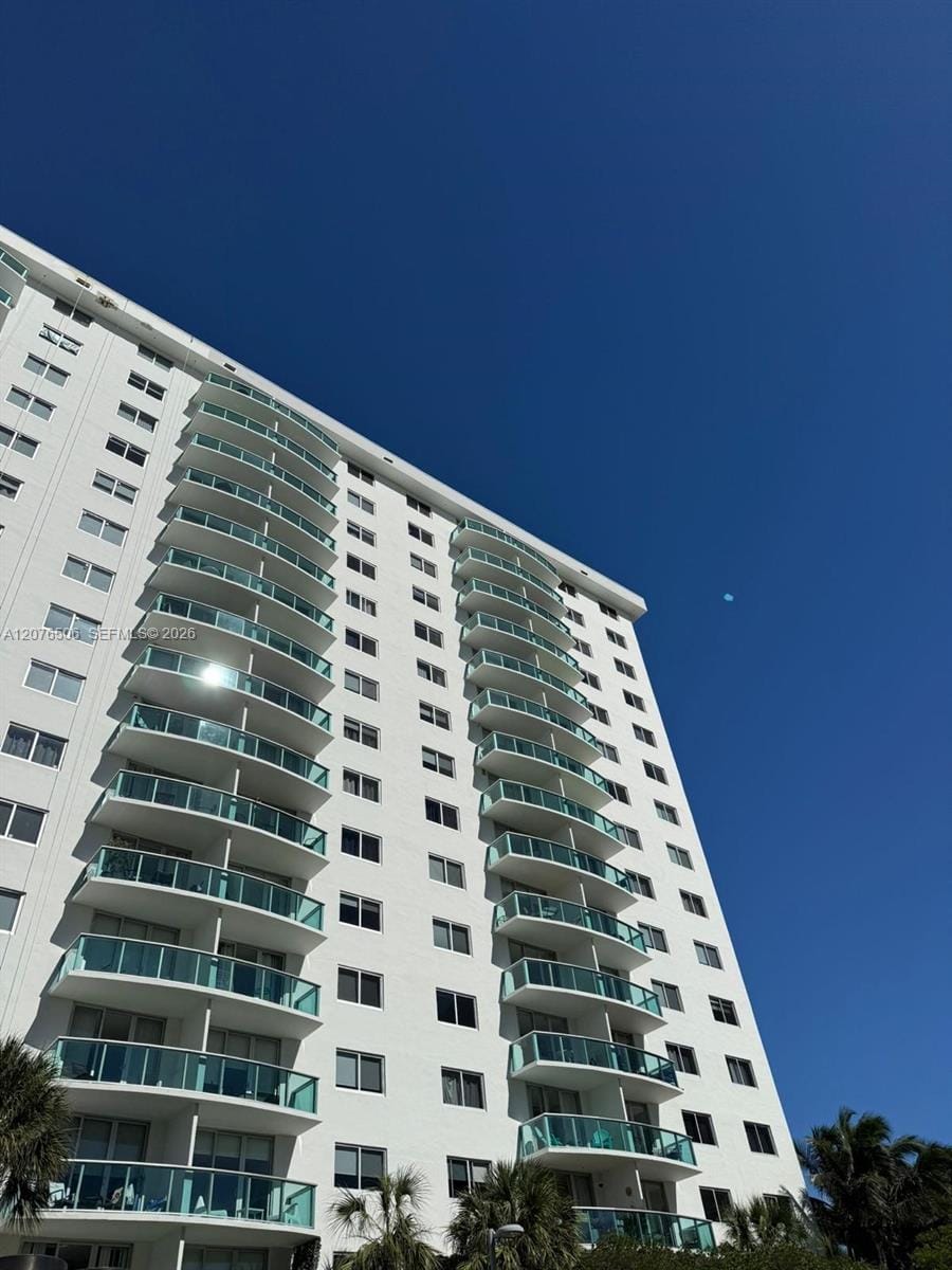 19370 Collins Avenue 805 — photo 8