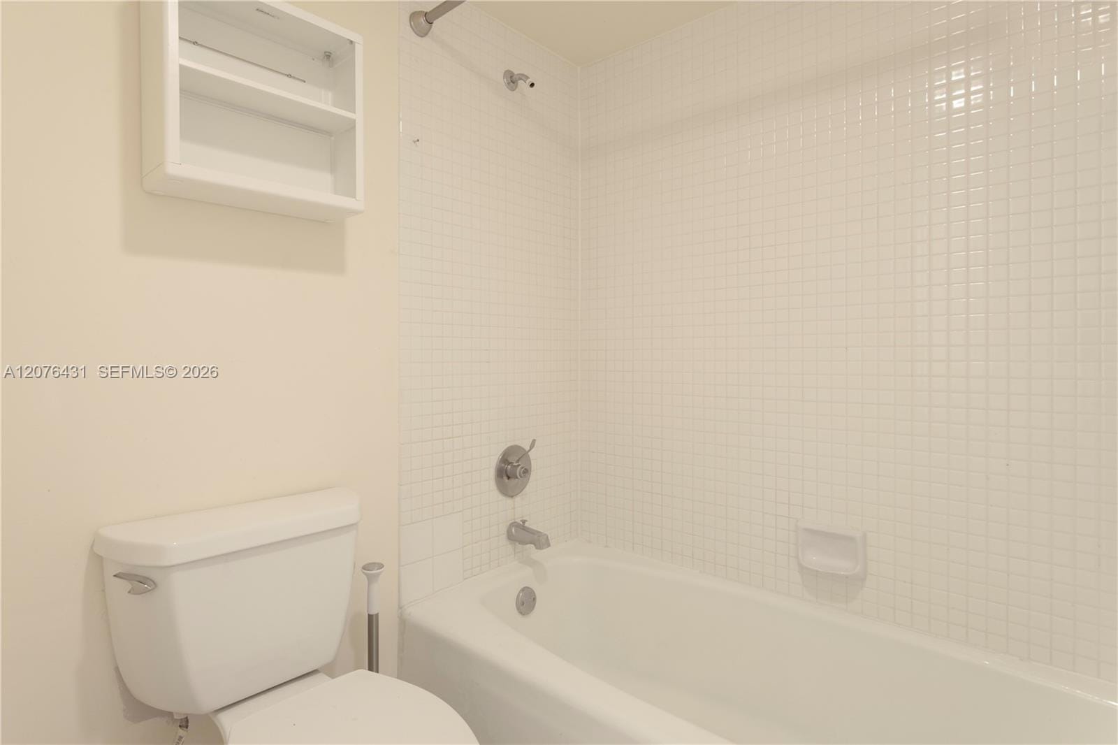 20505 E Country Club Drive PH-39, Aventura, FL 33180 photo 16