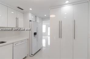 9511 Collins Avenue 409 — photo 4