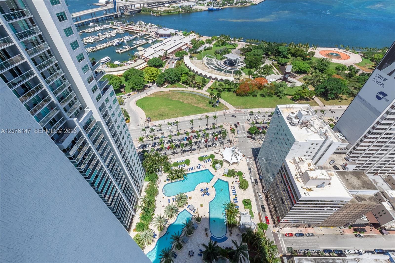 253 NE 2nd Street 3805, Miami, FL 33132 photo 13