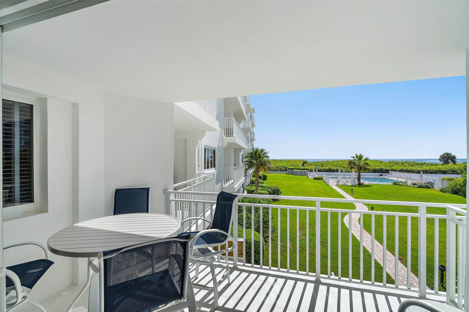33 S Ocean Avenue 206, Palm Beach Shores, FL 33404 photo 13