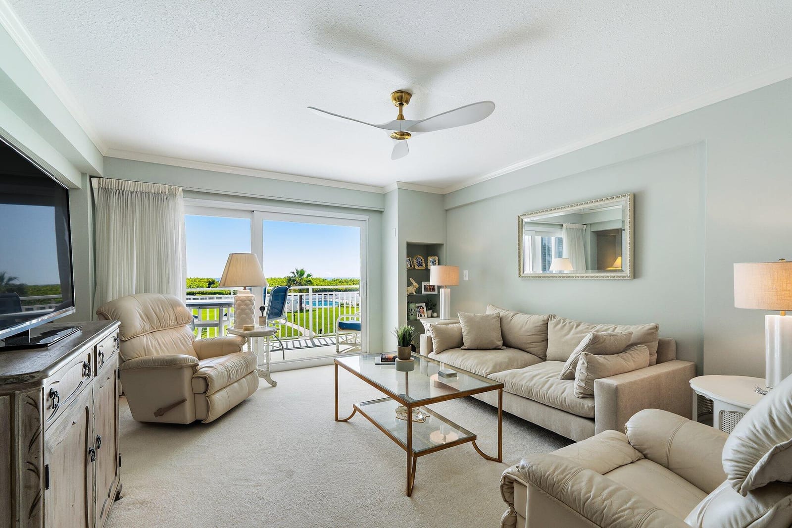 33 S Ocean Avenue 206, Palm Beach Shores, FL 33404 photo 7