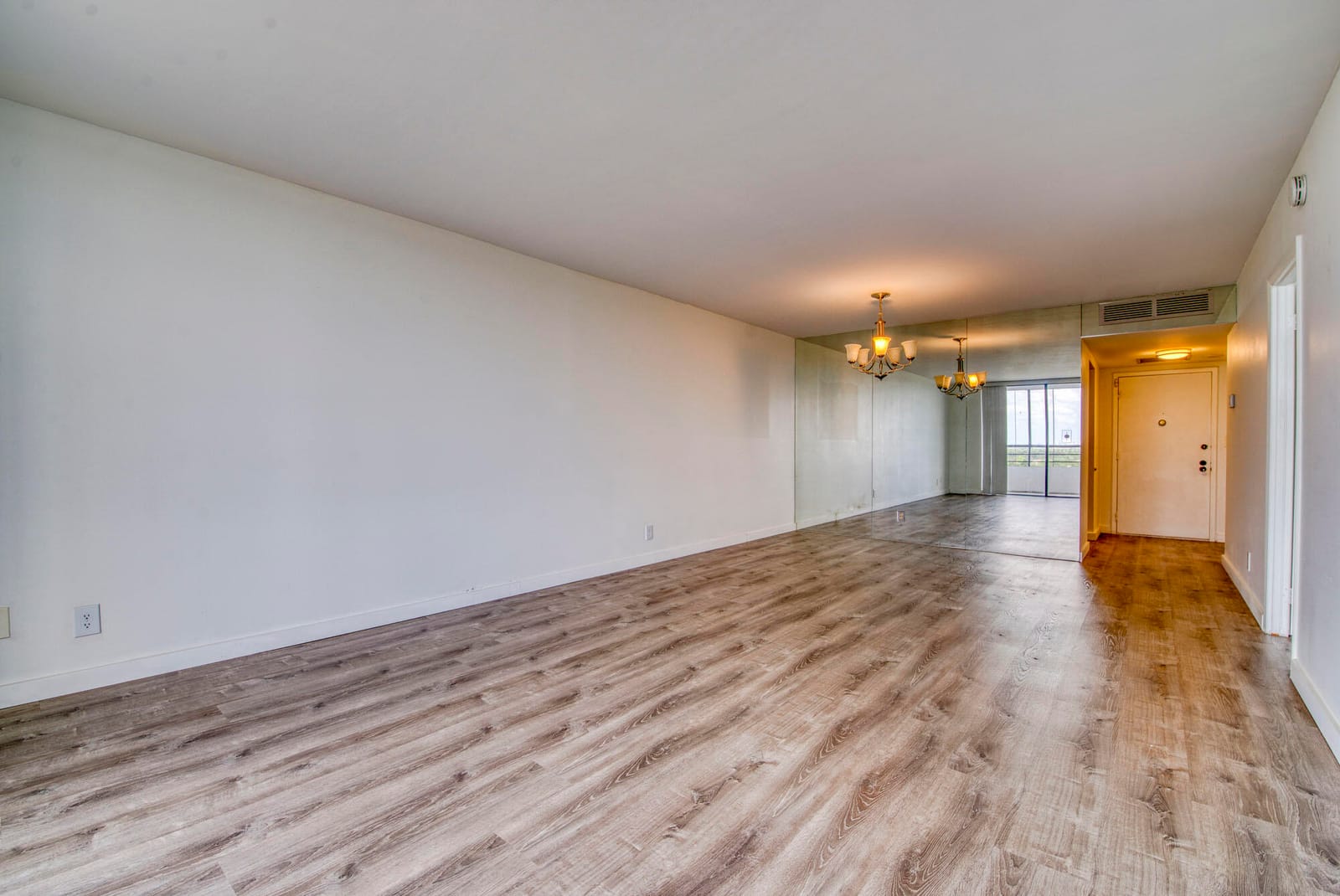 600 Three Islands Boulevard 801 — photo 7