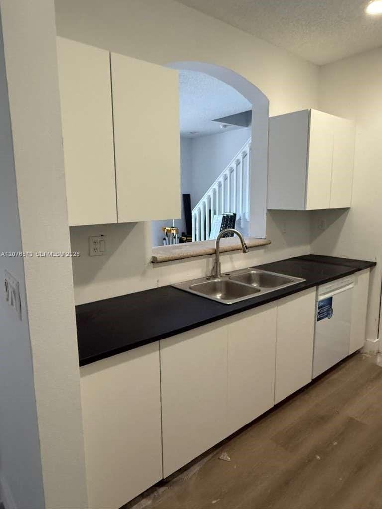 2311 NE 42nd Circle — photo 6