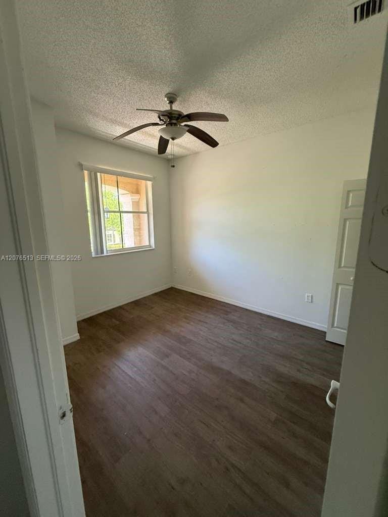 2311 NE 42nd Circle — photo 10