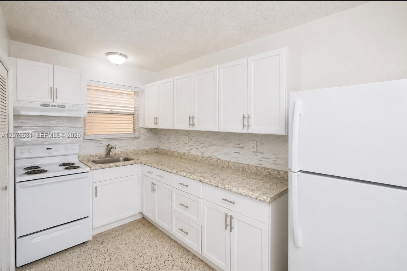 3501 W 11th Avenue 213, Hialeah, FL 33012