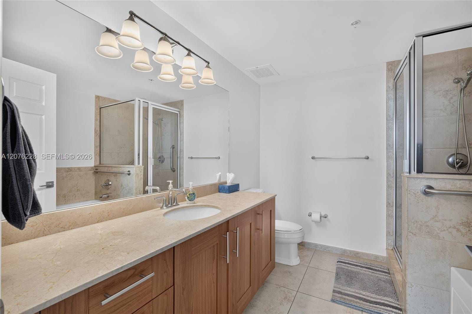 1300 Ponce De Leon Boulevard 405 — photo 4