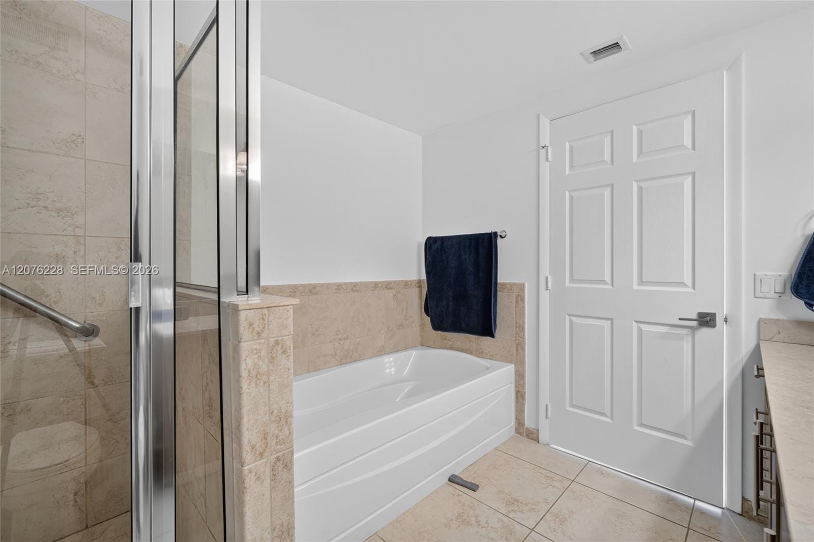 1300 Ponce De Leon Boulevard 405 — photo 5