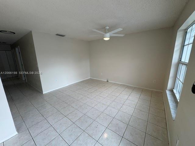 982 SW 9th Court — photo 4