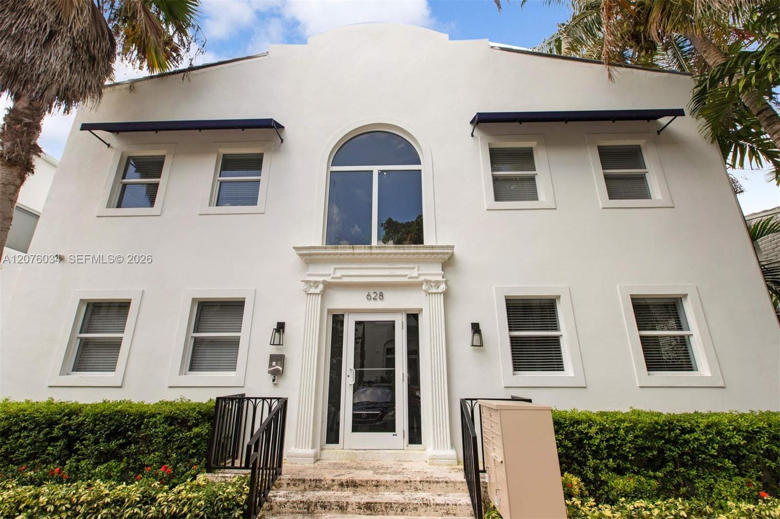 624 Santander Avenue 1 — photo 2