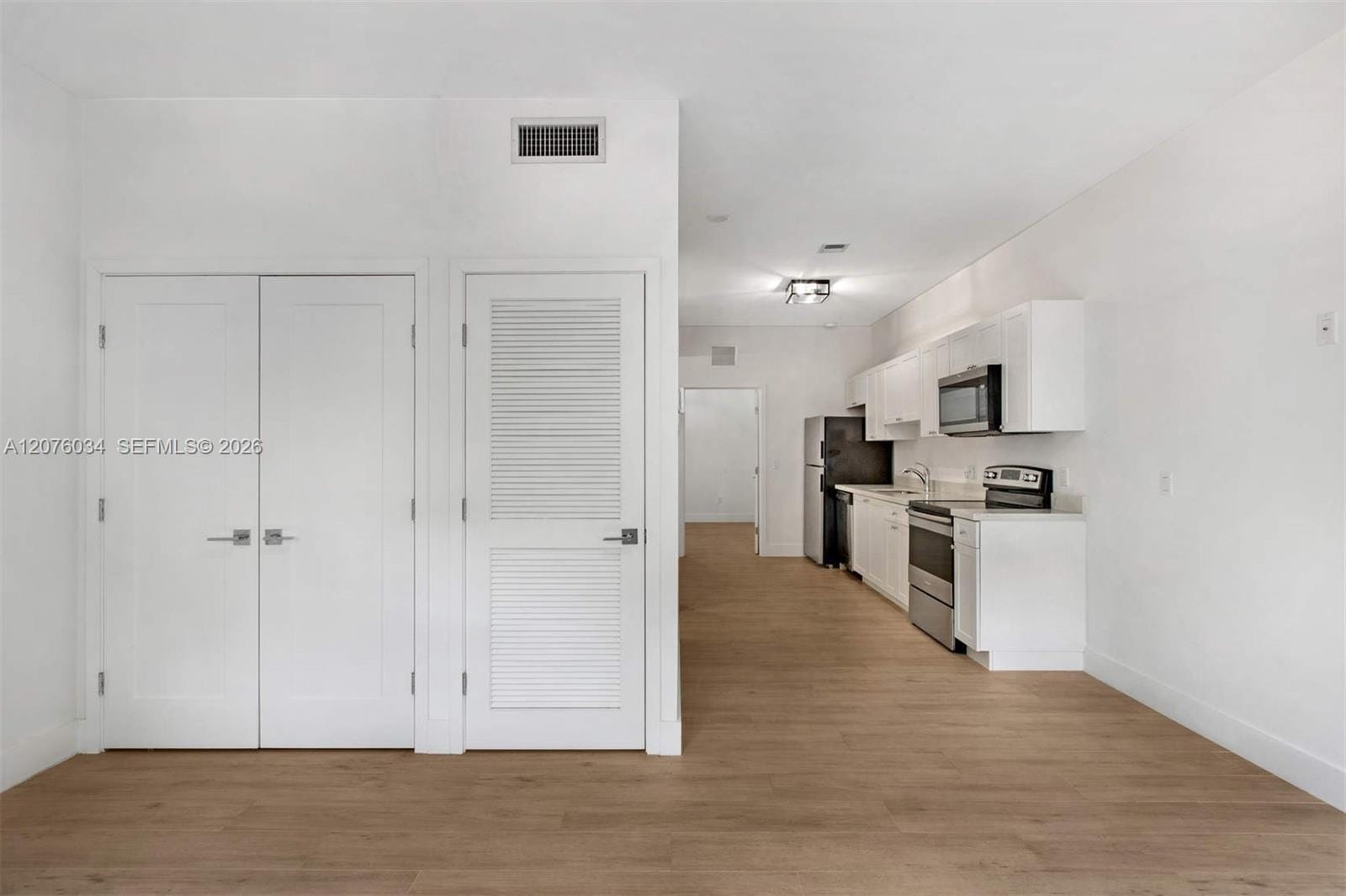 624 Santander Avenue 1 — photo 7