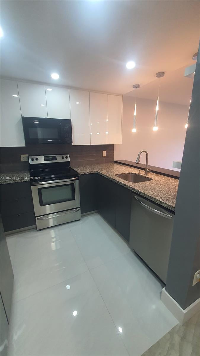 9935 Nob Hill Court 9935, Sunrise, FL 33351