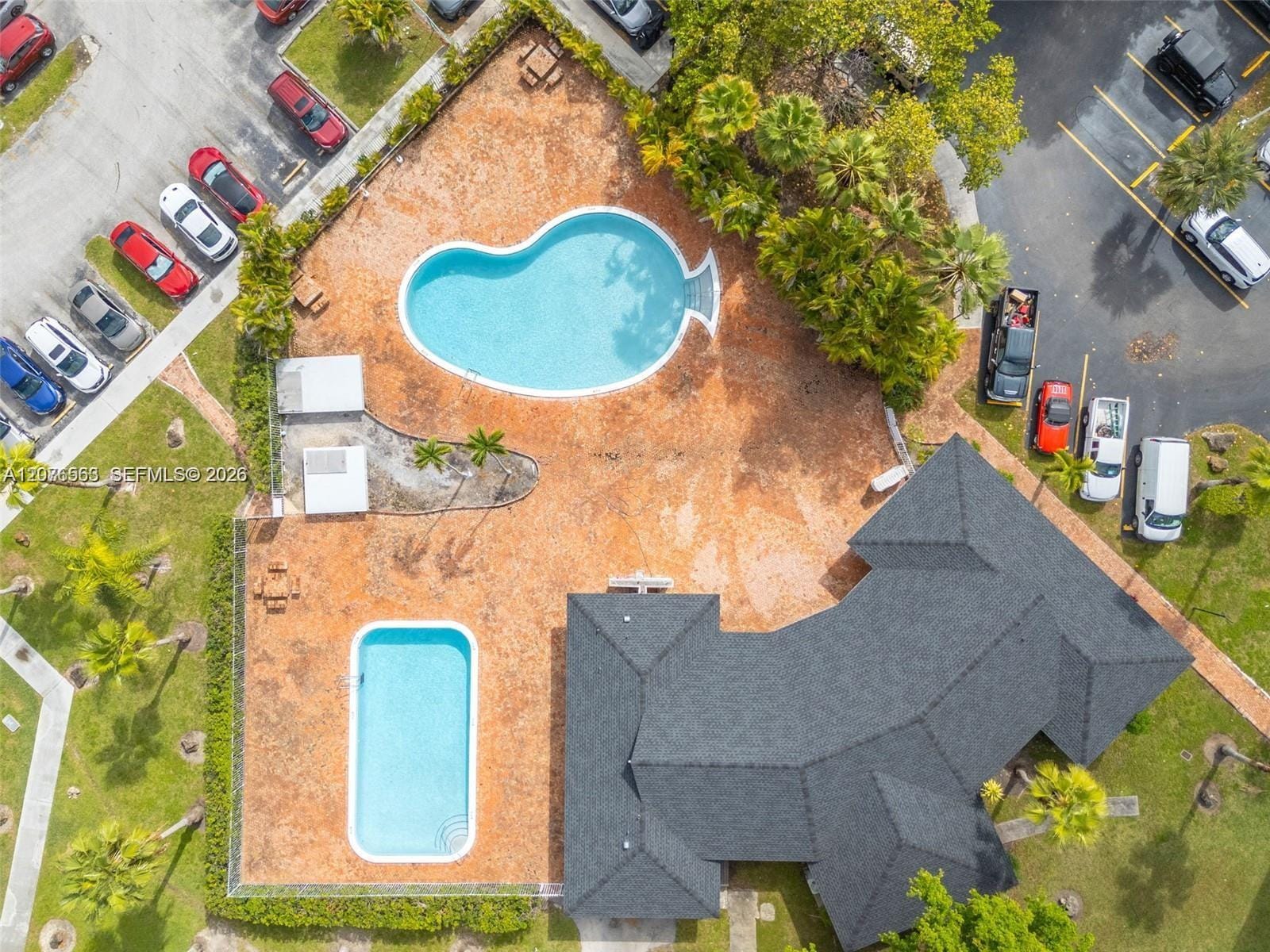 9143 SW 77th Avenue B802, Miami, FL 33156