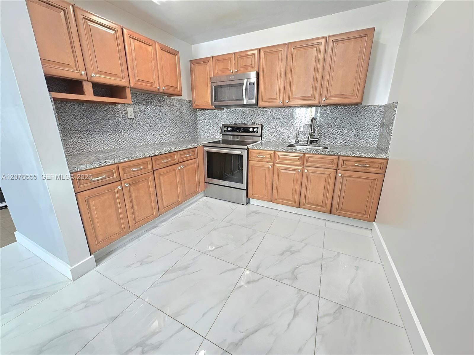 3320 NW 20th Street, Miami, FL 33142 photo 6