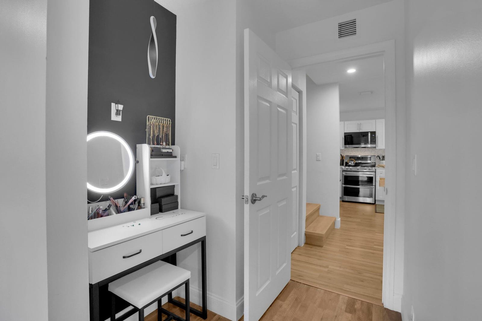 4180 N Landar Drive — photo 8