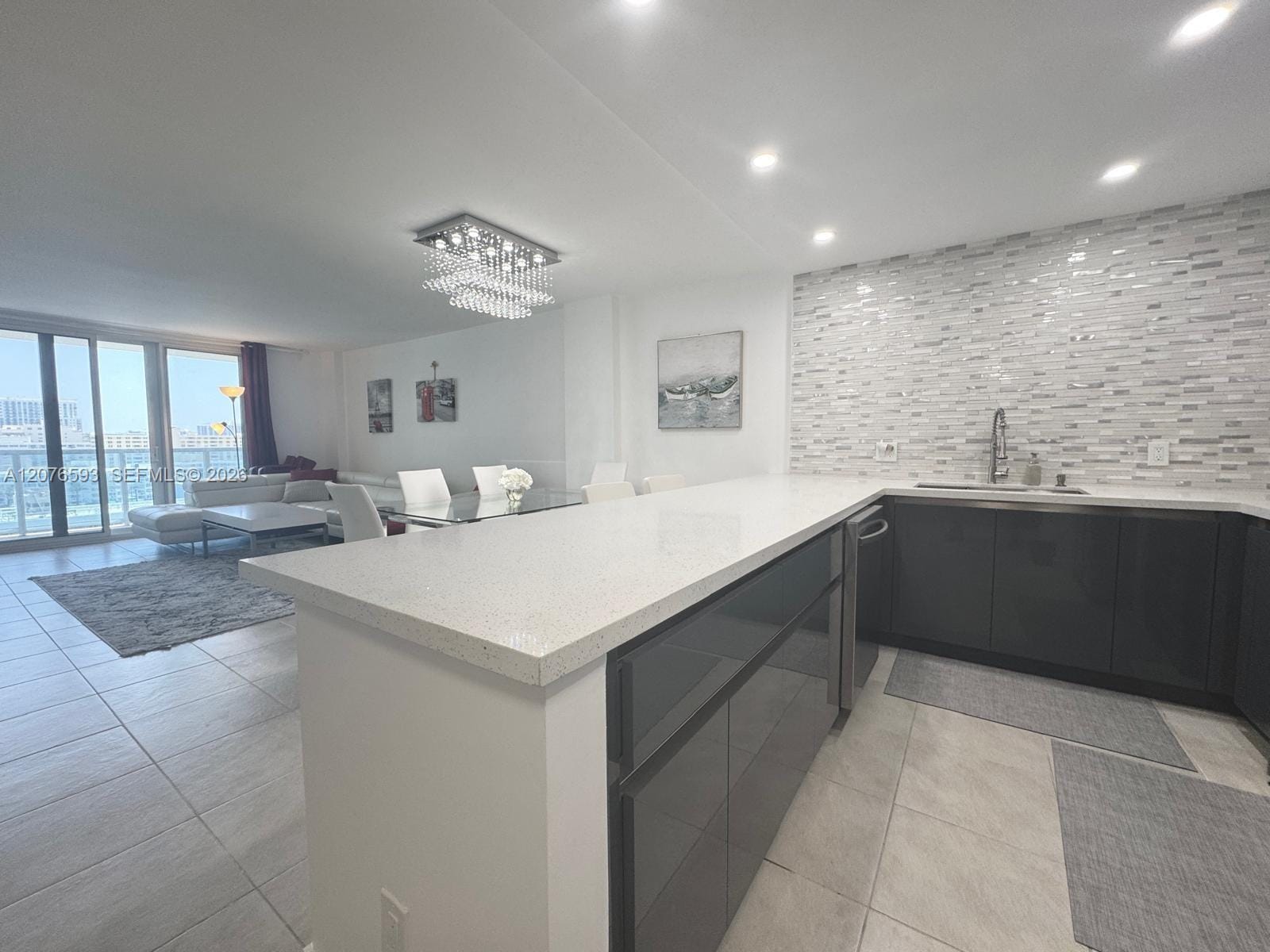 3800 S Ocean Drive 1710 — photo 2