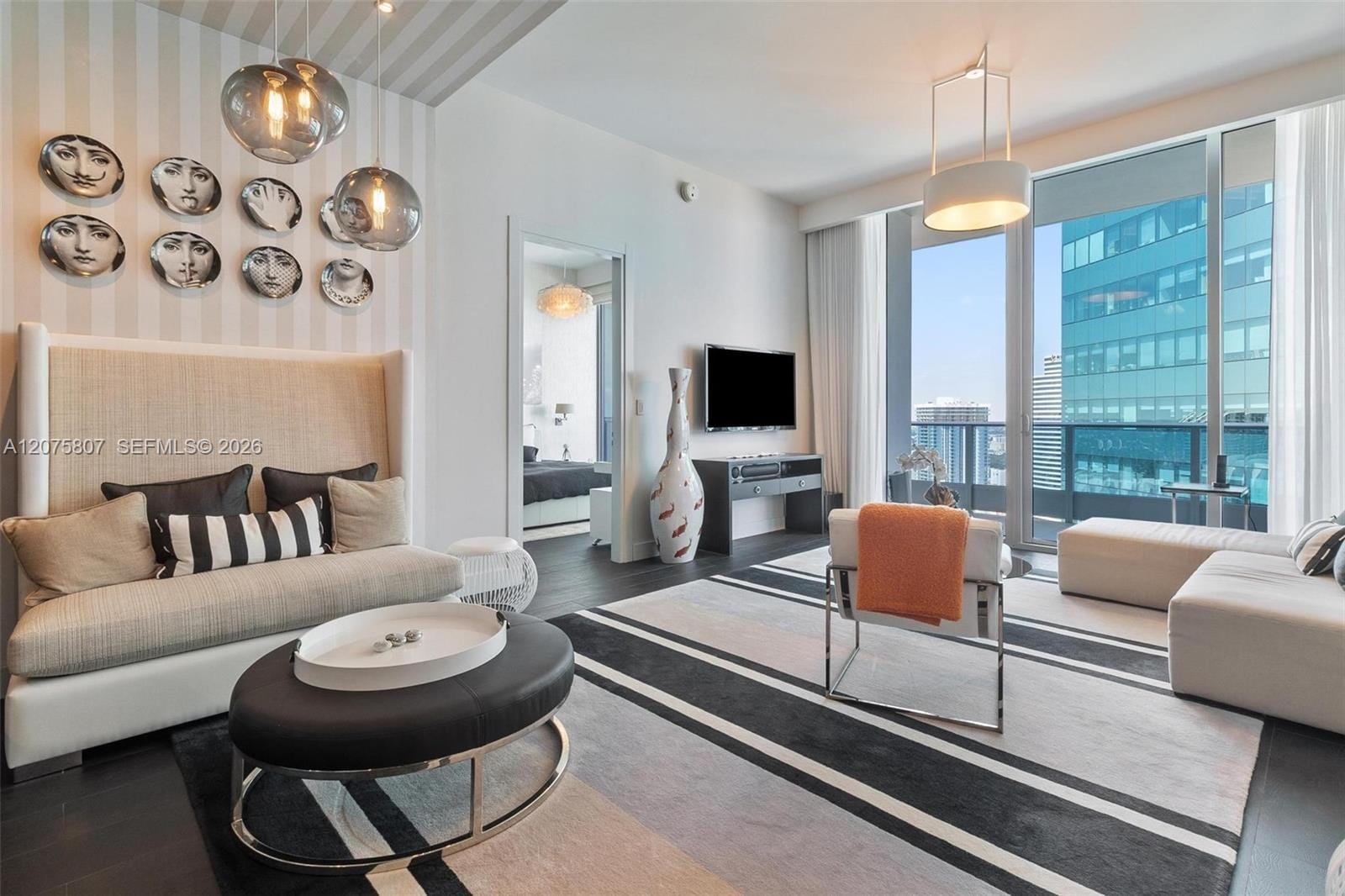 200 Biscayne Boulevard Way 5211, Miami, FL 33131 photo 7
