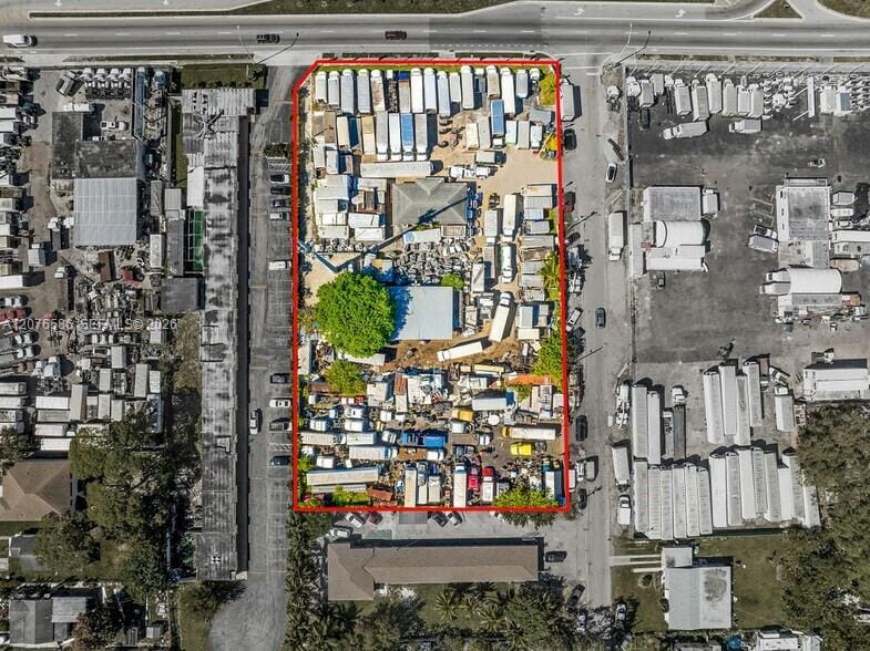 8975 NW 27th Avenue, Miami, FL 33147