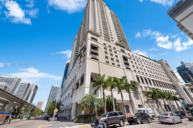 999 SW 1st Avenue 3001, Miami, FL 33130