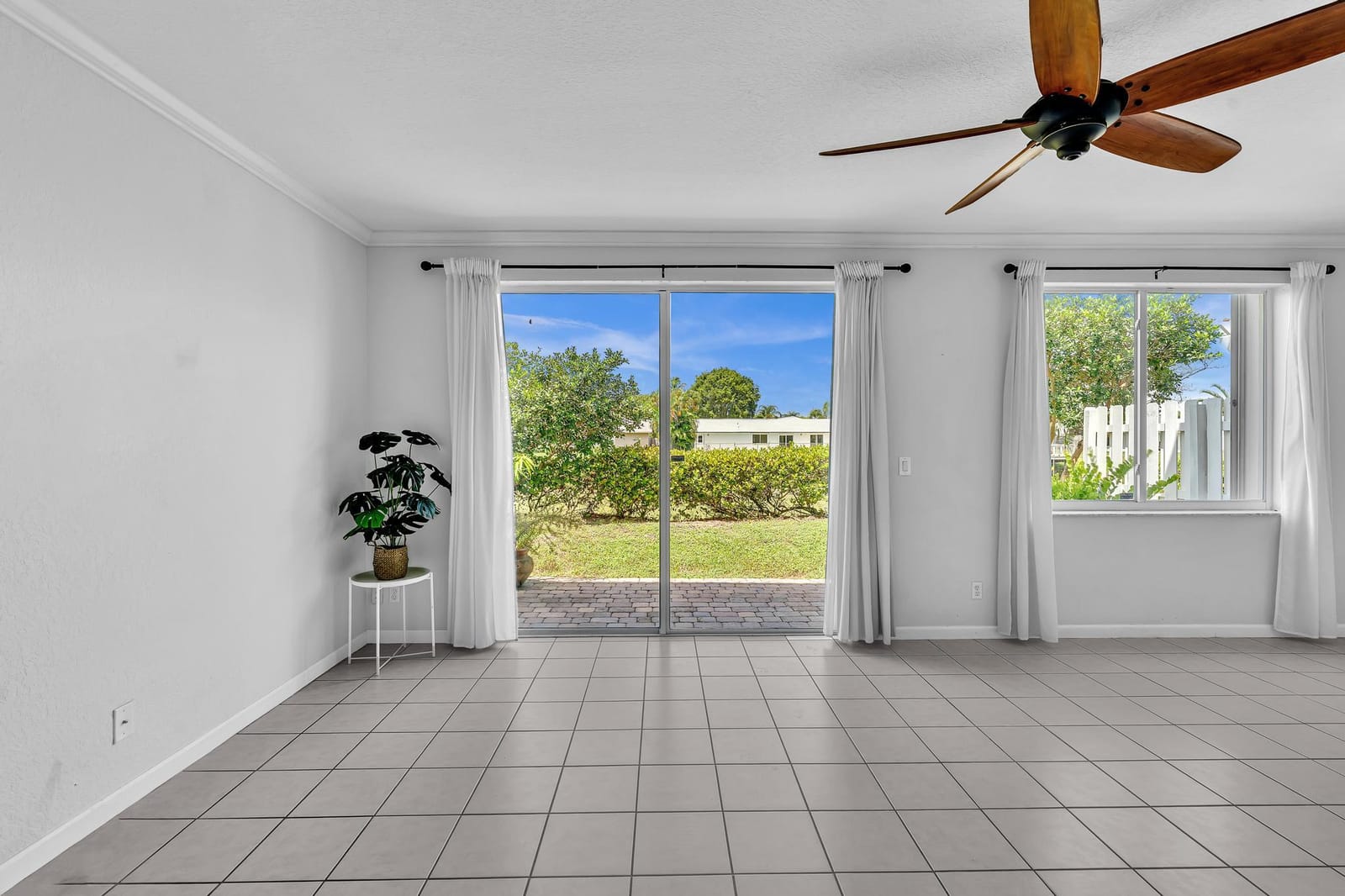 3028 N EVERGREEN Circle, Boynton Beach, FL 33426 photo 3