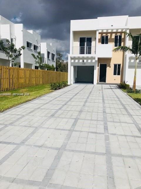 10289 NW 72nd Terrace, Doral, FL 33178
