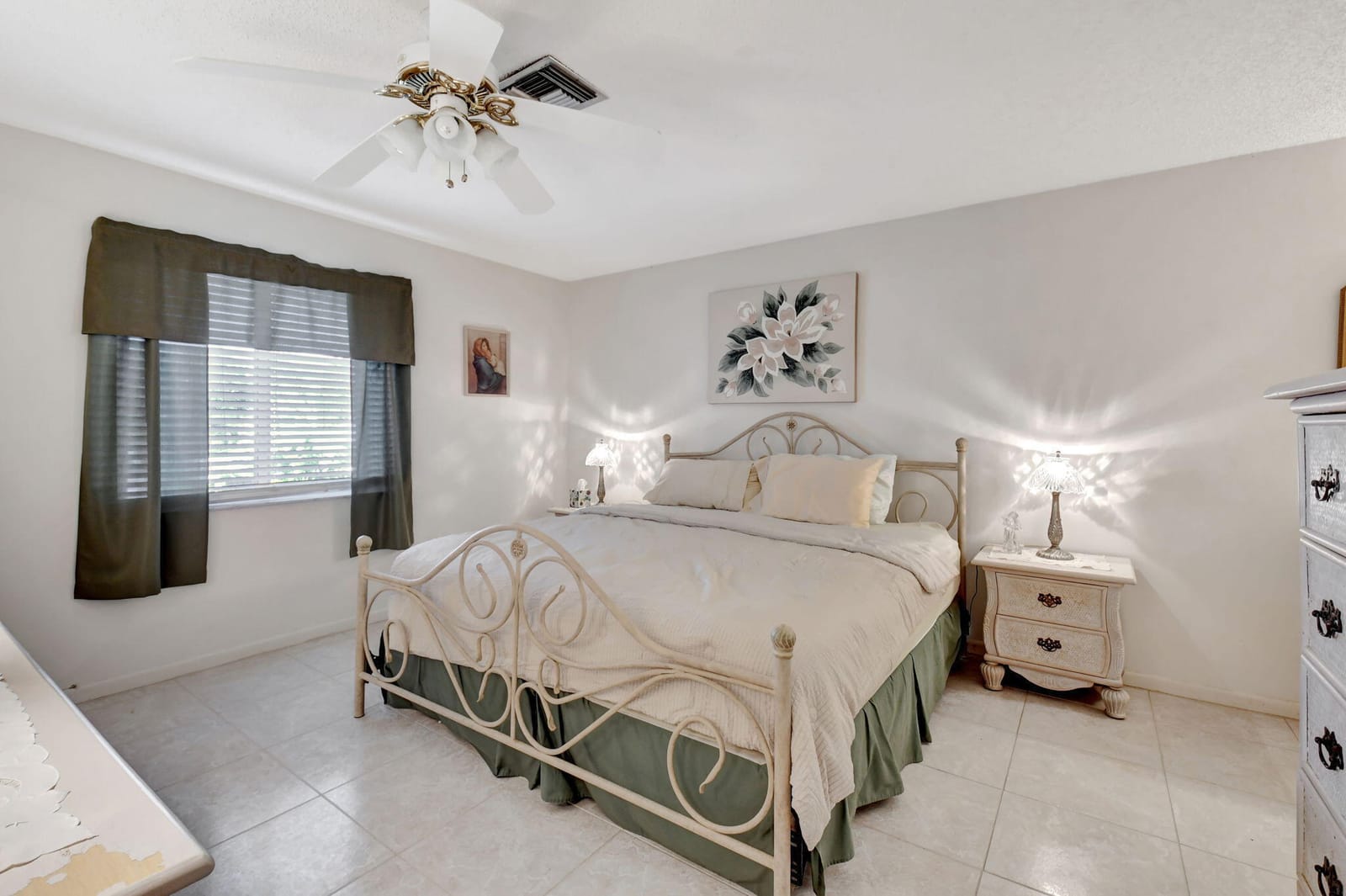 1670 NW 18TH Avenue 202 — photo 11