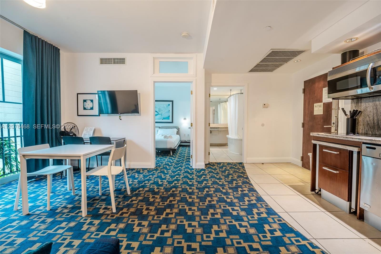 1060 Ocean Drive D206, Miami Beach, FL 33139 photo 15