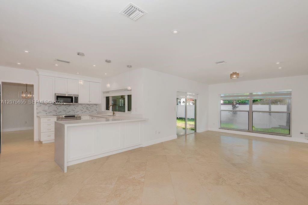6931 Loch Ness Drive — photo 6
